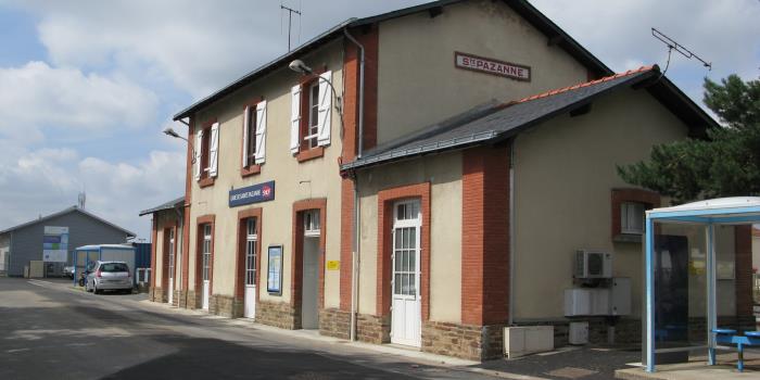 Gare de Sainte-Pazanne